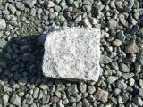 IF-03　PINKORO,　cubic　stone,　