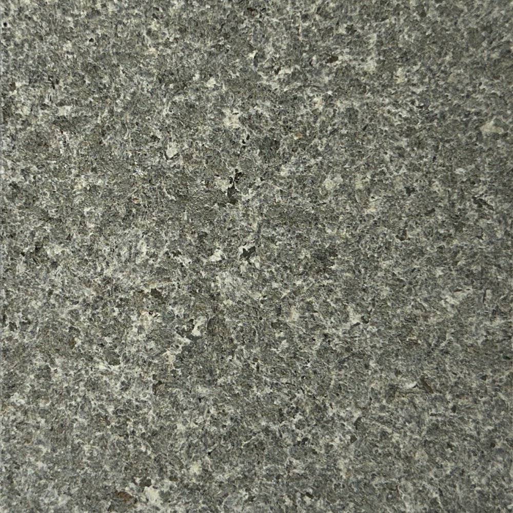 XLQD1136 J